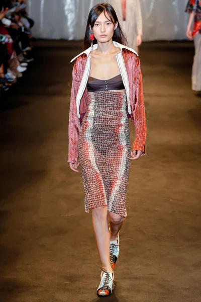 Look 22